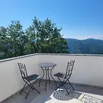 Stella Vittoria 아파트 *